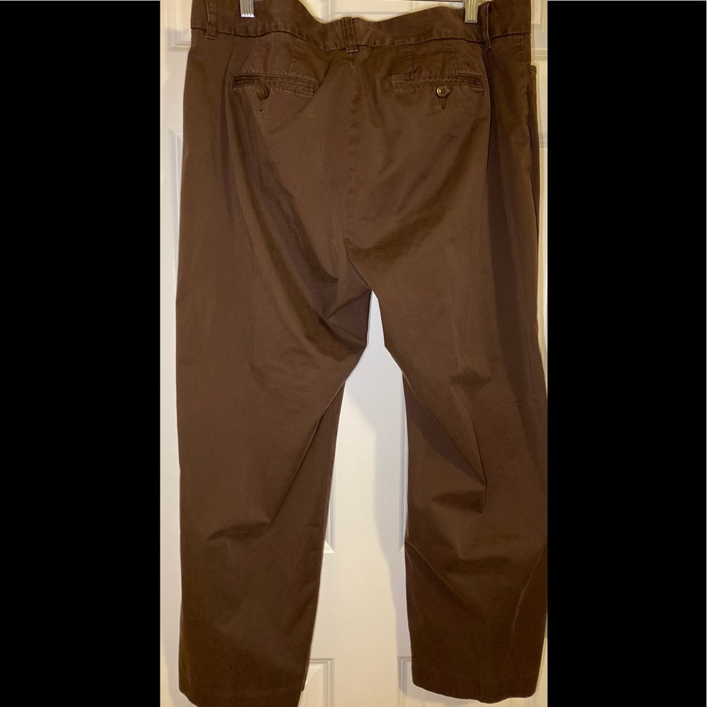 Pre-owned Tommy Hilfiger chocolate pants. - Picture 10 of 10
